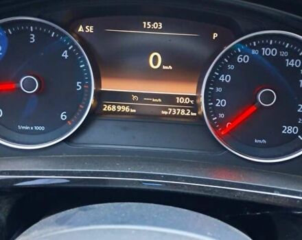 Серый Фольксваген Туарег, объемом двигателя 3 л и пробегом 267 тыс. км за 17500 $, фото 5 на Automoto.ua