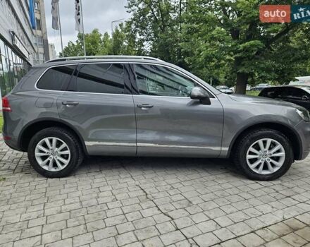 Сірий Фольксваген Туарег, об'ємом двигуна 2.97 л та пробігом 263 тис. км за 18790 $, фото 4 на Automoto.ua