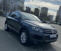 Сірий Фольксваген Туарег, об'ємом двигуна 3.6 л та пробігом 295 тис. км за 14000 $, фото 1 на Automoto.ua