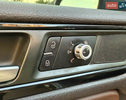 Сірий Фольксваген Туарег, об'ємом двигуна 2.97 л та пробігом 169 тис. км за 24900 $, фото 29 на Automoto.ua