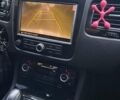 Серый Фольксваген Туарег, объемом двигателя 3 л и пробегом 267 тыс. км за 17500 $, фото 4 на Automoto.ua