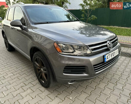 Серый Фольксваген Туарег, объемом двигателя 2.97 л и пробегом 261 тыс. км за 18000 $, фото 14 на Automoto.ua