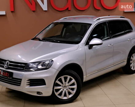 Серый Фольксваген Туарег, объемом двигателя 3 л и пробегом 219 тыс. км за 17900 $, фото 8 на Automoto.ua