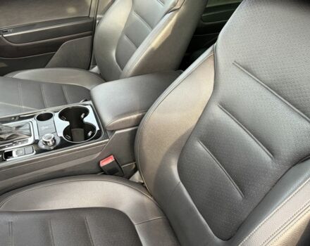 Серый Фольксваген Туарег, объемом двигателя 3.6 л и пробегом 278 тыс. км за 14200 $, фото 13 на Automoto.ua