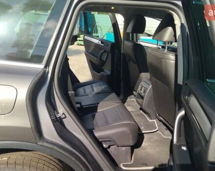 Серый Фольксваген Туарег, объемом двигателя 3.6 л и пробегом 54 тыс. км за 21000 $, фото 6 на Automoto.ua