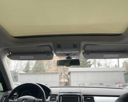 Сірий Фольксваген Туарег, об'ємом двигуна 3 л та пробігом 210 тис. км за 20700 $, фото 4 на Automoto.ua