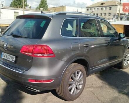 Серый Фольксваген Туарег, объемом двигателя 3.6 л и пробегом 54 тыс. км за 21000 $, фото 2 на Automoto.ua