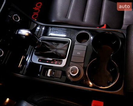 Серый Фольксваген Туарег, объемом двигателя 3 л и пробегом 219 тыс. км за 17900 $, фото 19 на Automoto.ua