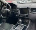Сірий Фольксваген Туарег, об'ємом двигуна 3 л та пробігом 210 тис. км за 20700 $, фото 6 на Automoto.ua