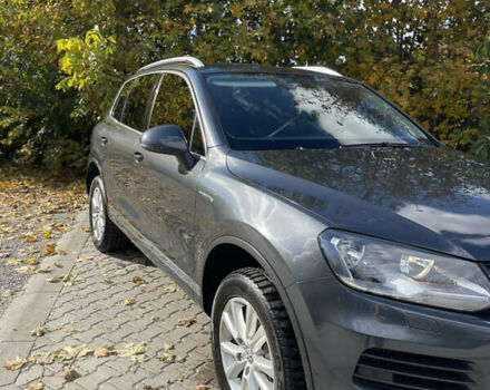 Сірий Фольксваген Туарег, об'ємом двигуна 3 л та пробігом 229 тис. км за 18100 $, фото 7 на Automoto.ua