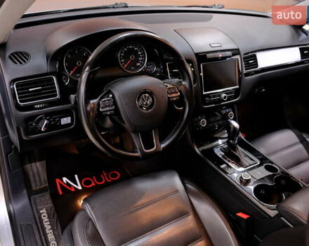 Серый Фольксваген Туарег, объемом двигателя 3 л и пробегом 219 тыс. км за 17900 $, фото 30 на Automoto.ua