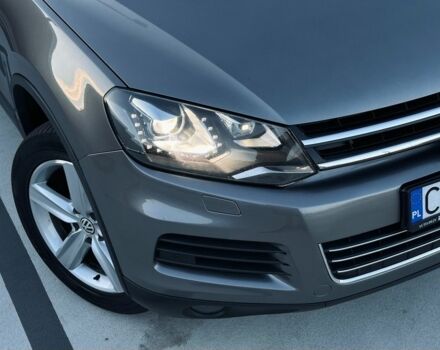 Серый Фольксваген Туарег, объемом двигателя 3 л и пробегом 209 тыс. км за 4900 $, фото 7 на Automoto.ua