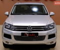 Серый Фольксваген Туарег, объемом двигателя 3 л и пробегом 219 тыс. км за 17900 $, фото 1 на Automoto.ua