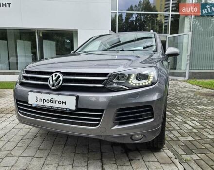 Сірий Фольксваген Туарег, об'ємом двигуна 2.97 л та пробігом 263 тис. км за 18790 $, фото 14 на Automoto.ua