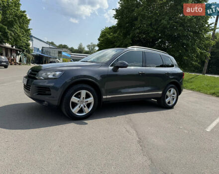 Сірий Фольксваген Туарег, об'ємом двигуна 2.97 л та пробігом 229 тис. км за 19800 $, фото 5 на Automoto.ua