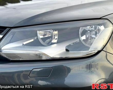 Сірий Фольксваген Туарег, об'ємом двигуна 3 л та пробігом 229 тис. км за 20999 $, фото 6 на Automoto.ua