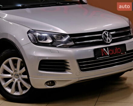 Серый Фольксваген Туарег, объемом двигателя 3 л и пробегом 219 тыс. км за 17900 $, фото 6 на Automoto.ua