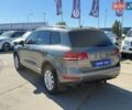 Фольксваген Туарег 2013 в Киеве на Automoto.ua Серый Фольксваген Туарег, объемом двигателя 2.97 л и пробегом 180 тыс. км за 19900 $, фото 6 на Automoto.ua