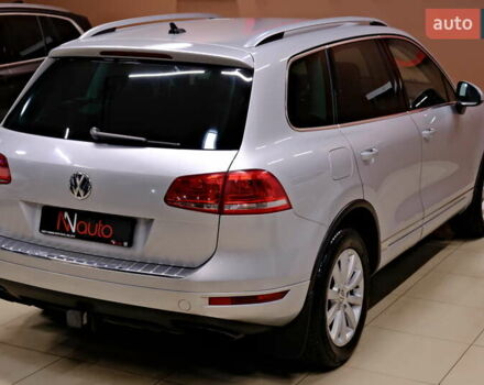 Серый Фольксваген Туарег, объемом двигателя 3 л и пробегом 219 тыс. км за 17900 $, фото 13 на Automoto.ua
