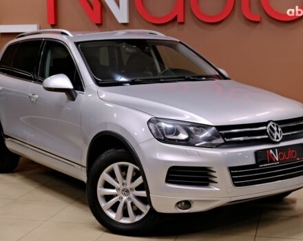 Серый Фольксваген Туарег, объемом двигателя 3 л и пробегом 219 тыс. км за 17900 $, фото 3 на Automoto.ua