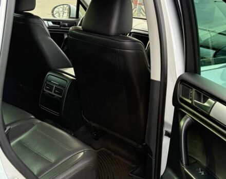 Серый Фольксваген Туарег, объемом двигателя 3.6 л и пробегом 278 тыс. км за 14200 $, фото 15 на Automoto.ua