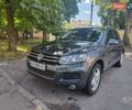 Сірий Фольксваген Туарег, об'ємом двигуна 2.97 л та пробігом 248 тис. км за 17800 $, фото 1 на Automoto.ua