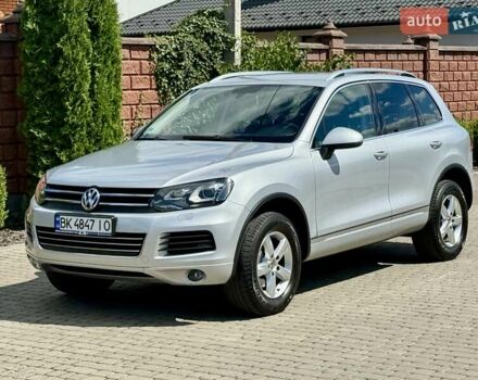 Сірий Фольксваген Туарег, об'ємом двигуна 3 л та пробігом 234 тис. км за 23100 $, фото 1 на Automoto.ua
