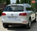 Сірий Фольксваген Туарег, об'ємом двигуна 3 л та пробігом 234 тис. км за 23100 $, фото 5 на Automoto.ua