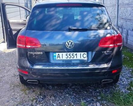 Серый Фольксваген Туарег, объемом двигателя 3 л и пробегом 319 тыс. км за 17500 $, фото 6 на Automoto.ua