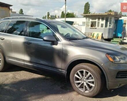 Серый Фольксваген Туарег, объемом двигателя 3.6 л и пробегом 54 тыс. км за 21000 $, фото 1 на Automoto.ua