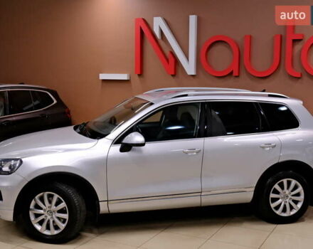 Серый Фольксваген Туарег, объемом двигателя 3 л и пробегом 219 тыс. км за 17900 $, фото 11 на Automoto.ua