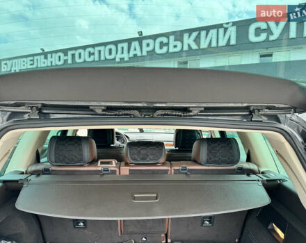 Серый Фольксваген Туарег, объемом двигателя 3.6 л и пробегом 168 тыс. км за 16700 $, фото 16 на Automoto.ua