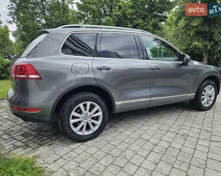 Сірий Фольксваген Туарег, об'ємом двигуна 2.97 л та пробігом 263 тис. км за 18790 $, фото 5 на Automoto.ua