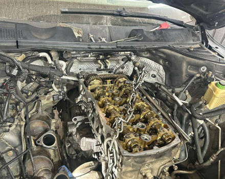 Серый Фольксваген Туарег, объемом двигателя 3.6 л и пробегом 303 тыс. км за 15800 $, фото 12 на Automoto.ua