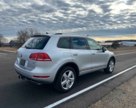 Серый Фольксваген Туарег, объемом двигателя 3 л и пробегом 81 тыс. км за 7500 $, фото 5 на Automoto.ua