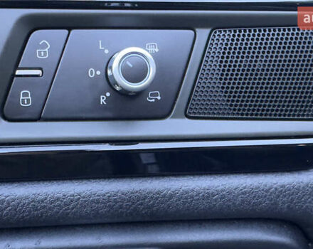 Сірий Фольксваген Туарег, об'ємом двигуна 2.97 л та пробігом 223 тис. км за 24600 $, фото 66 на Automoto.ua