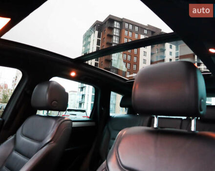 Серый Фольксваген Туарег, объемом двигателя 2.97 л и пробегом 142 тыс. км за 25500 $, фото 42 на Automoto.ua