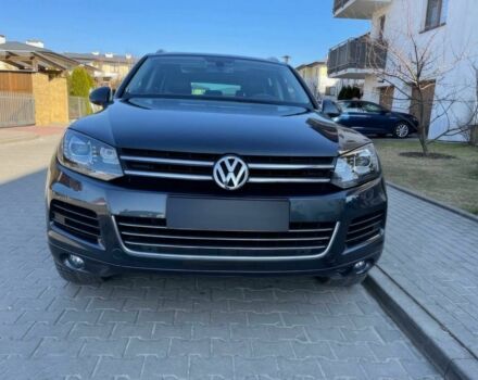 Сірий Фольксваген Туарег, об'ємом двигуна 3 л та пробігом 87 тис. км за 13700 $, фото 4 на Automoto.ua