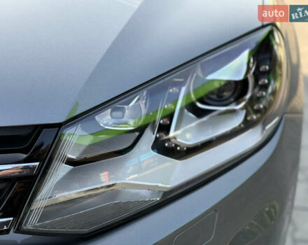 Сірий Фольксваген Туарег, об'ємом двигуна 2.97 л та пробігом 280 тис. км за 23000 $, фото 59 на Automoto.ua