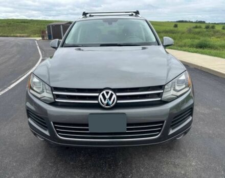 Серый Фольксваген Туарег, объемом двигателя 3 л и пробегом 86 тыс. км за 6200 $, фото 1 на Automoto.ua