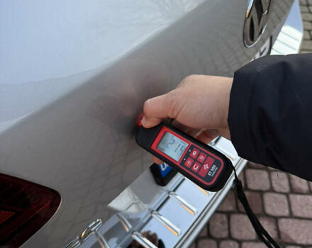 Серый Фольксваген Туарег, объемом двигателя 3 л и пробегом 250 тыс. км за 20500 $, фото 79 на Automoto.ua