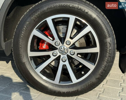 Сірий Фольксваген Туарег, об'ємом двигуна 2.97 л та пробігом 280 тис. км за 23000 $, фото 11 на Automoto.ua