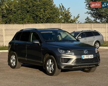 Серый Фольксваген Туарег, объемом двигателя 2.97 л и пробегом 274 тыс. км за 20500 $, фото 11 на Automoto.ua