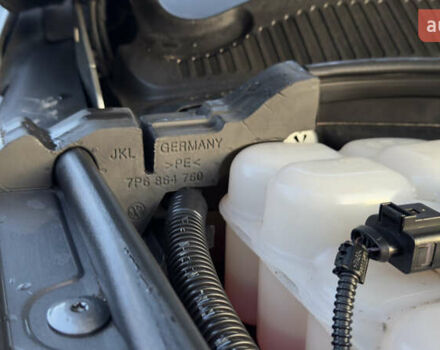 Сірий Фольксваген Туарег, об'ємом двигуна 2.97 л та пробігом 223 тис. км за 24600 $, фото 158 на Automoto.ua