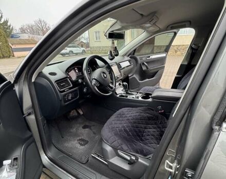 Сірий Фольксваген Туарег, об'ємом двигуна 2.97 л та пробігом 270 тис. км за 24000 $, фото 13 на Automoto.ua