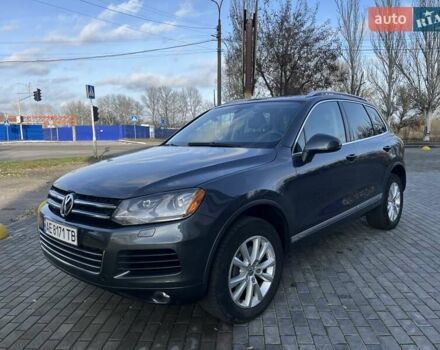 Сірий Фольксваген Туарег, об'ємом двигуна 3.6 л та пробігом 144 тис. км за 21000 $, фото 3 на Automoto.ua