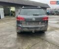 Сірий Фольксваген Туарег, об'ємом двигуна 2.97 л та пробігом 185 тис. км за 8700 $, фото 4 на Automoto.ua
