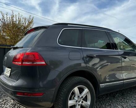 Сірий Фольксваген Туарег, об'ємом двигуна 2.97 л та пробігом 282 тис. км за 21300 $, фото 4 на Automoto.ua