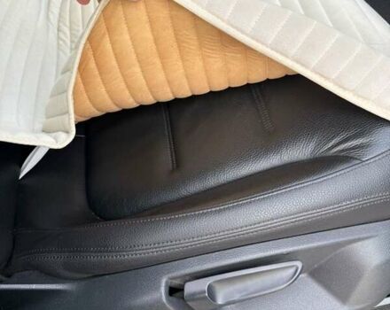 Сірий Фольксваген Туарег, об'ємом двигуна 2.97 л та пробігом 282 тис. км за 21300 $, фото 25 на Automoto.ua