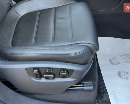 Сірий Фольксваген Туарег, об'ємом двигуна 2.97 л та пробігом 223 тис. км за 24600 $, фото 96 на Automoto.ua